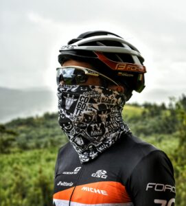 CUELLOS ELASTICOS PARA CICLISMO