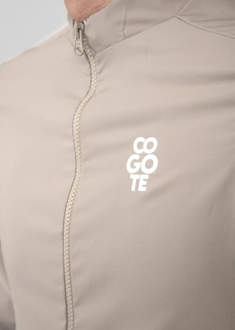 CHAQUETA-CG-PRO-HOMBRE-BEIGE