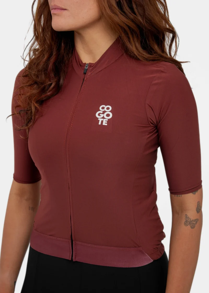 JERSEY CG PRO MUJER MANGA CORTA VINOTINTO